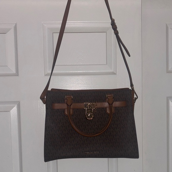 Michael Kors Dark Brown Shoulder Bag with Gold Accent - Picture 3 of 5